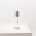 Zafferano Poldina Pro Mini Kabellose LED-Tischlampe Aufladbar - Dimmbare Touch Akku Lampe mit Galvanischem Finish - Lichtfarbtemp. 2700-3000K - Aluminium H30 (Glänzend Chrom)