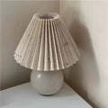 antikfalten-tischlampe-vintage-klassisch-faltenschirm-warmbeleuchtung-elegant-xlumina