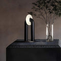 archedlight-tischlampe-design-innovativ-beleuchtung-kabellos-wohnzimmer-xlumina4