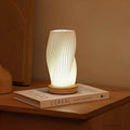 calmglow-beruhigende-wellenlampe-wellendesign-stilvolle-tischlampe-xlumina11