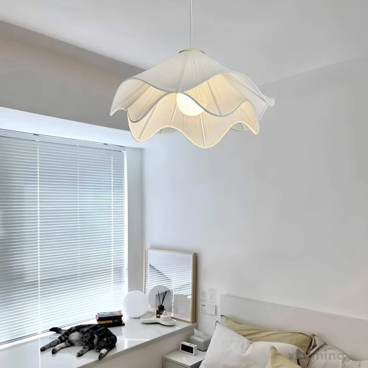cremaaura-tischlampe-minimalistisches-design-stimmungsvolle-beleuchtung-xlumina