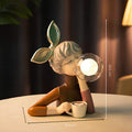 decoglam-artisan-sisters-tischlampe-gold-weiss-elegantes-interieur-luxus-design-xlumina2