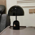 elegante-tischlampe-warmes-licht-LED-metall-glas-wohnzimmer-xlumina4