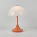 flexishade-tragbare-metall-lampenschirm-tischlampe-schwarz-weiss-holz-led-usb-lampe-xlumina4