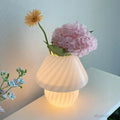 murano-licht-glas-tischlampe-handgefertigt-elegant-murano-glas-xlumina