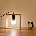 lichtpunkt-stilvolle-holz-tischlampe-e27-led-modern-naturholz-dunkelholz-xlumina3