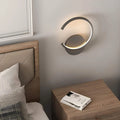 moderne-led-wandleuchte-elegantes-design-energiesparend-einfach-installation-xLumina