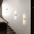 lumiglo-moderne-minimalistische-led-wandlampe-acryl-schwarz-weiss-xlumina