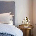 minimalistische-led-tischlampe-gebogenes-design-modern-stilvolle-beleuchtung-xlumina5