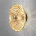 glas_wandleuchte_wellenlicht_10W_2700K_elegant_modern_wohnzimmer_xLumina