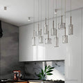 glas-esstisch-hängeleuchte-modern-beleuchtung-esszimmer-elegant-minimalistisch-langlebig-xlumina