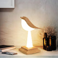 Plumeilluminate - Vogel Tischlampe Ahorn
