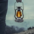 rustikales-leuchten-retro-petroleum-tischlampe-outdoor-deko-braun-klassisch-xlumina3