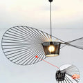Shadowsleek Pendelleuchte - Elegante Schwarze Hut-Design Deckenlampe