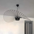 Shadowsleek Pendelleuchte - Elegante Schwarze Hut-Design Deckenlampe