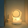 squishy-astronaut-led-nachtlicht-silikon-dimmbar-wiederaufladbar-xlumina