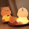 squishy-silikon-teddy-baer-led-nachtlicht-perfektes-geschenk-fuer-kinder-und-maedchen-xlumina3