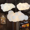 witte-haengelampe-2-lampenschirme-weiss-deckenleuchte-modern-stilvoll-wohnzimmer-xlumina4